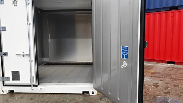 10ft-Reefer-Container2-600x338-1.jpg 10ft Refrigerated Containers – Reefers