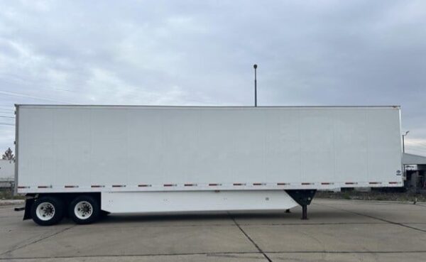 2026-UTILITY-4000D-X-Dry-Van-Trailers-1.jpeg 2026 UTILITY 4000D-X Dry Van Trailers New Sale