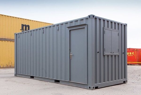 38085746_1977106379050001_4170291220100153344_n.jpg Clean 20FT used office containers
