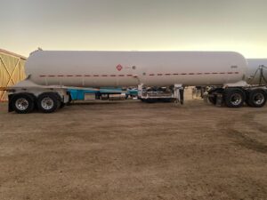 buy-11600-gallon-industrial-gas-tank-trailer-online-mc-331-lpg-liquid-tanker.jpg Buy 11600 GALLON Industrial Gas Tank Trailer Online MC-331 LPG LIQUID TANKER IN STOCK