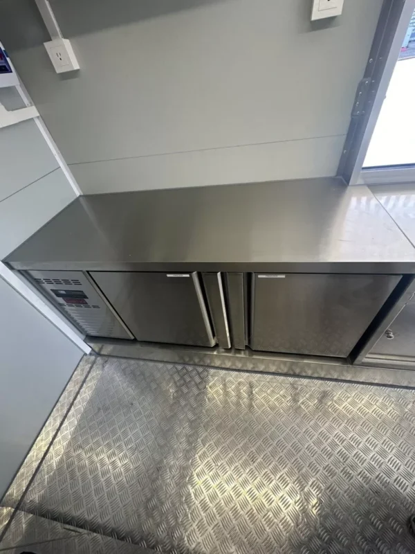 s-l1600-14-3-800x1067-1.webp New 14ft fully equipped food trailer Ready to Make – in stock