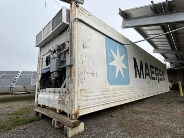 s-l1600-5-13-800x600-1.webp Maersk RAHC-031 Used 40ft Cold Storage Reefer Container – Model CCR18060
